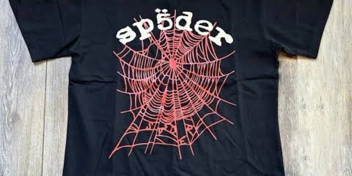Sp5der Shirt: The Art of Wearing Confidence in Modern Streetwear