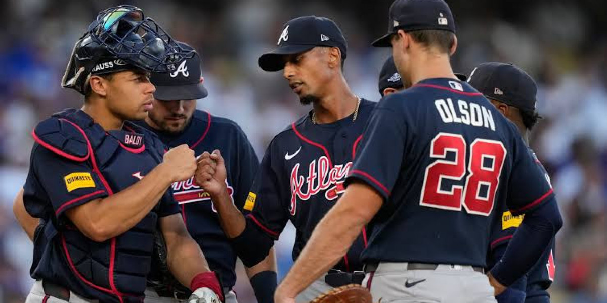 Video game Dialogue: Milwaukee Brewers 79-49) vs. Atlanta Braves 75-53